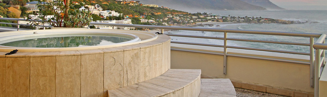 Rent a Camps Bay Holiday House, Villa or Apartment with a Jacuzzi